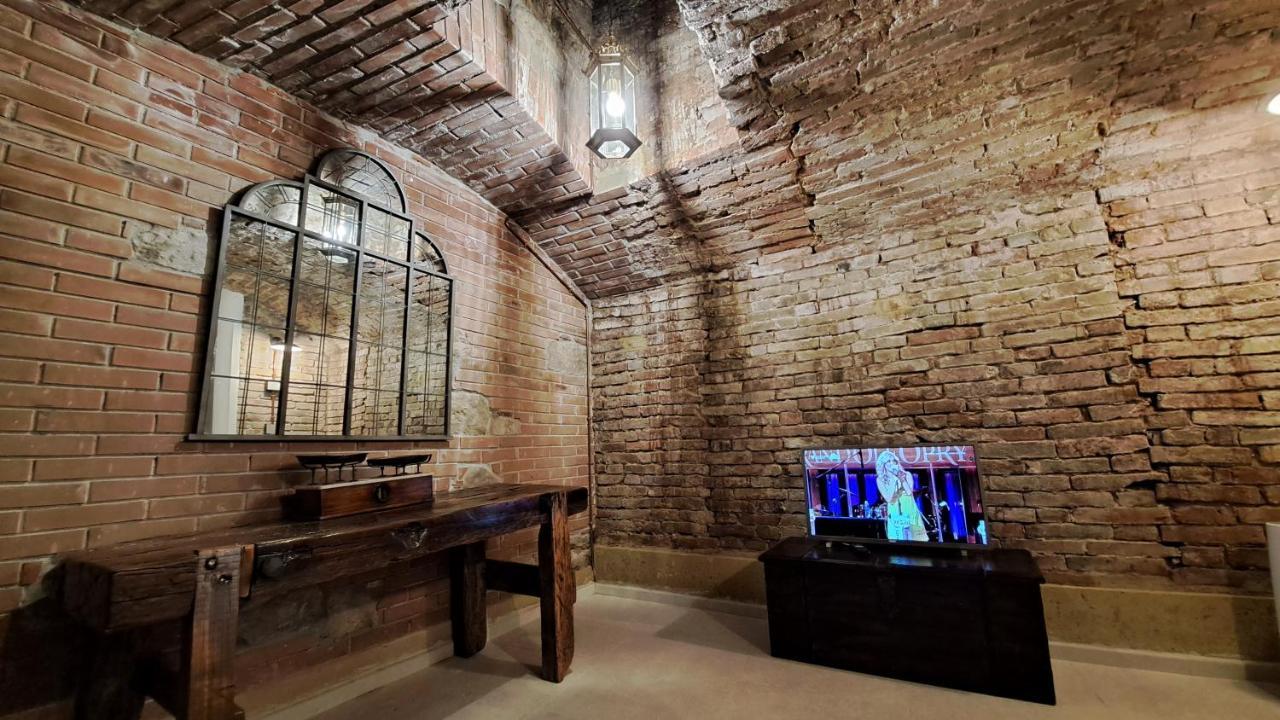 Ferienwohnung Casina Di Alice Vinci Exterior foto