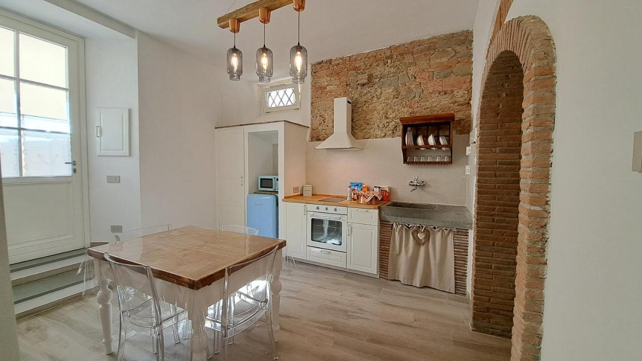 Ferienwohnung Casina Di Alice Vinci Exterior foto