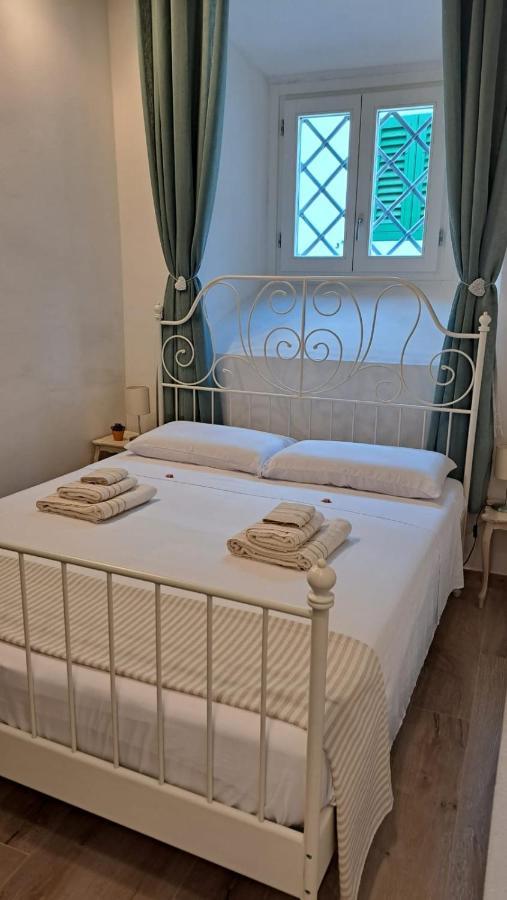 Ferienwohnung Casina Di Alice Vinci Exterior foto