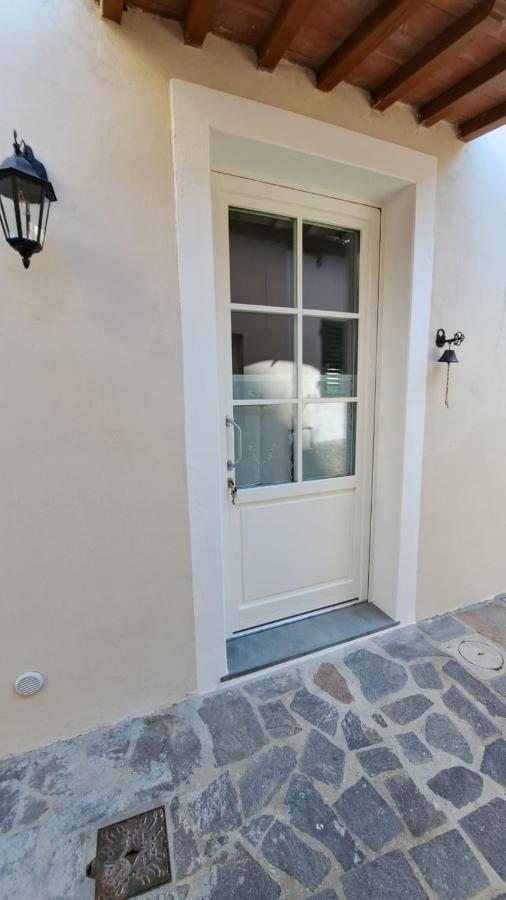 Ferienwohnung Casina Di Alice Vinci Exterior foto