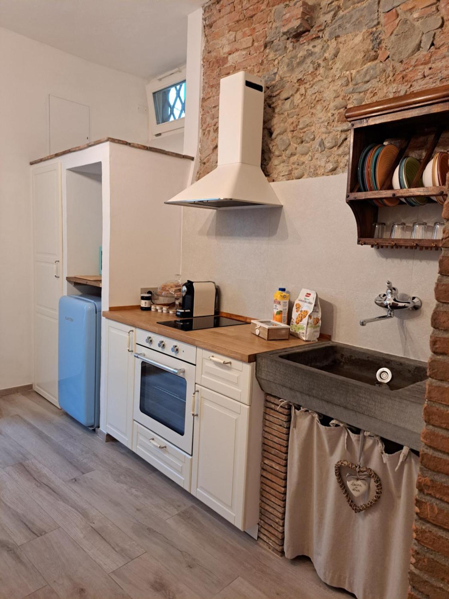 Ferienwohnung Casina Di Alice Vinci Exterior foto
